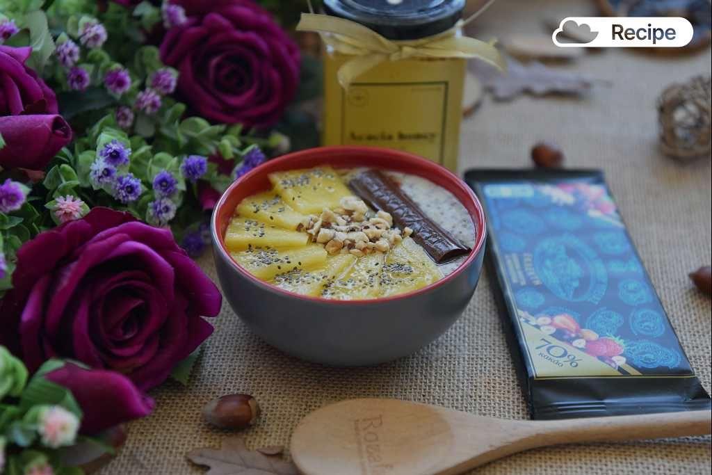 Navigating Breakfast Seas: Tropical Oatmeal with Hazelnut and Chocolate